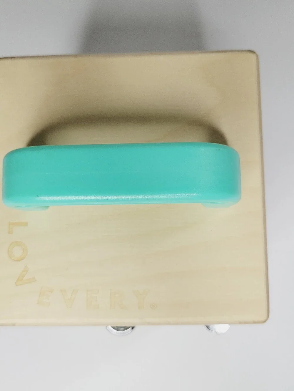 Lovevery Wooden Lock Box Latches “The Realist” 19-21 Months Hand-eye Montessori